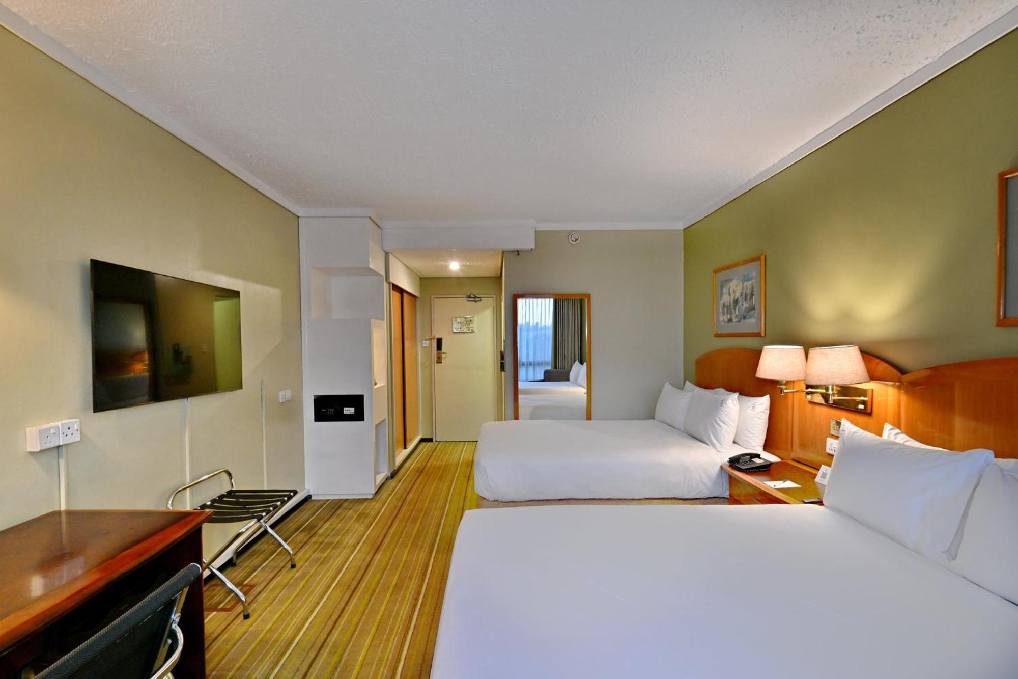 Holiday Inn - Harare By Ihg Esterno foto