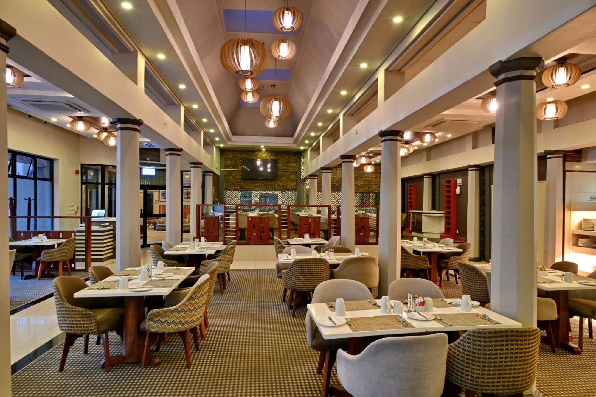 Holiday Inn - Harare By Ihg Esterno foto