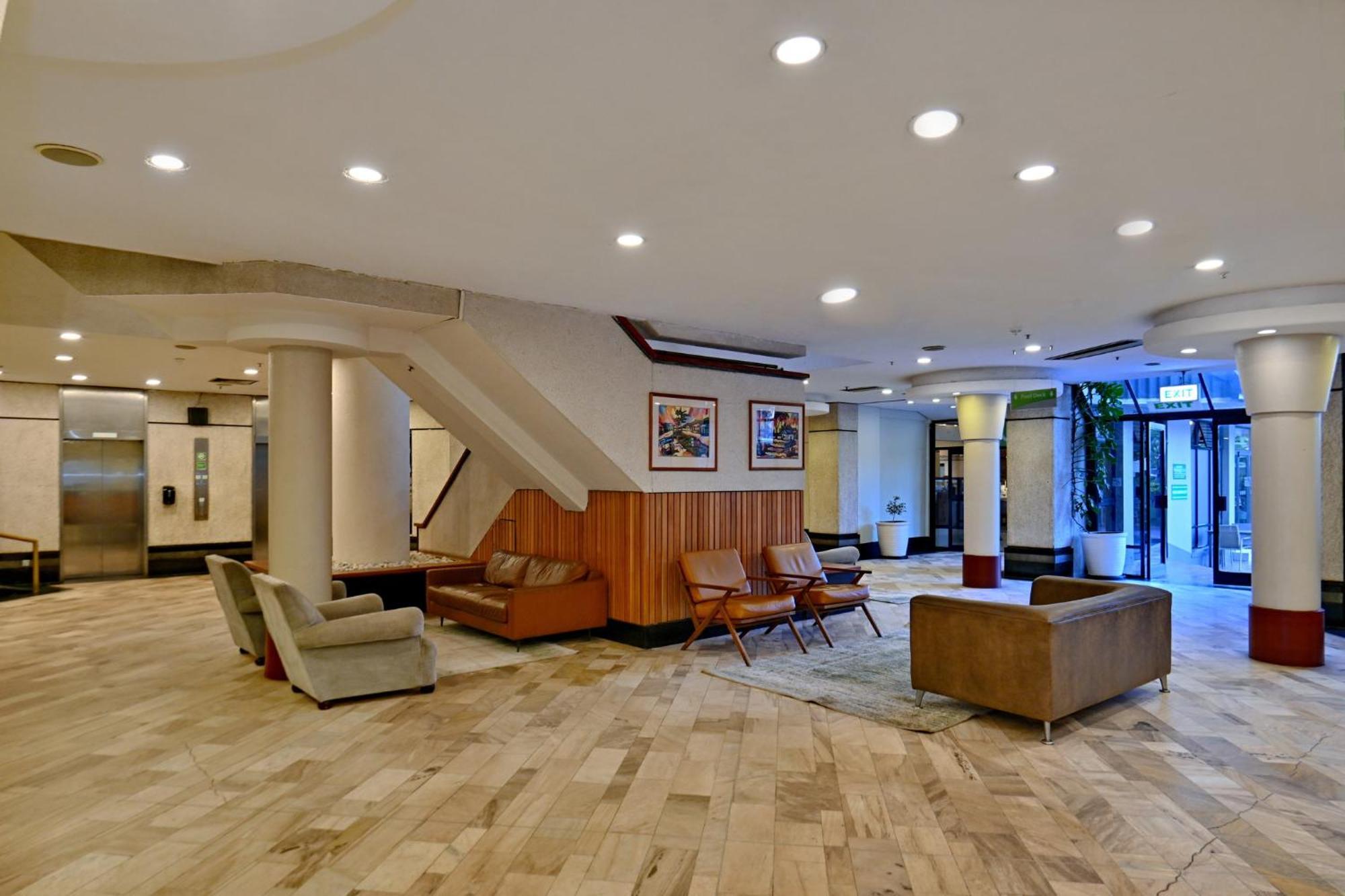 Holiday Inn - Harare By Ihg Esterno foto