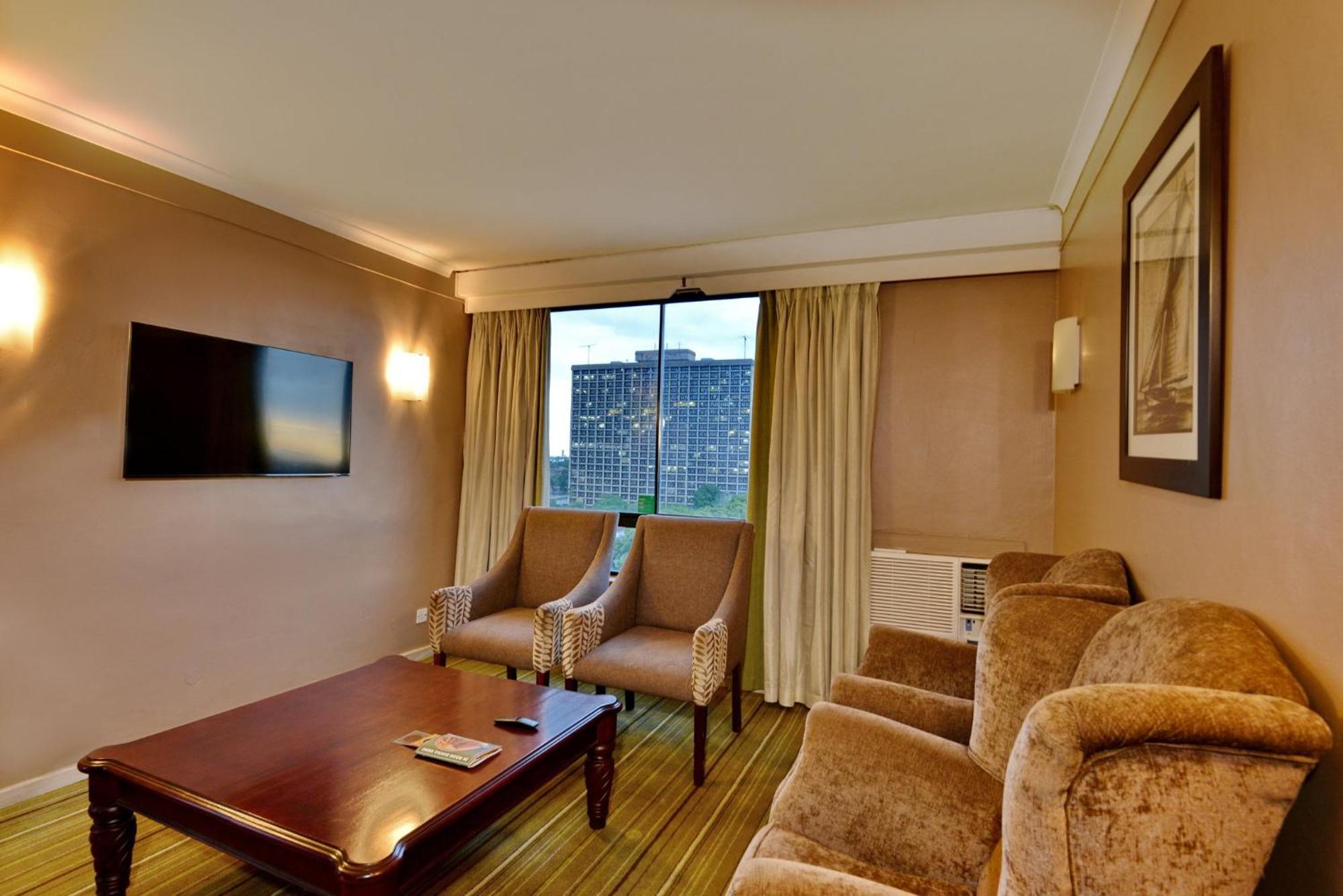 Holiday Inn - Harare By Ihg Esterno foto