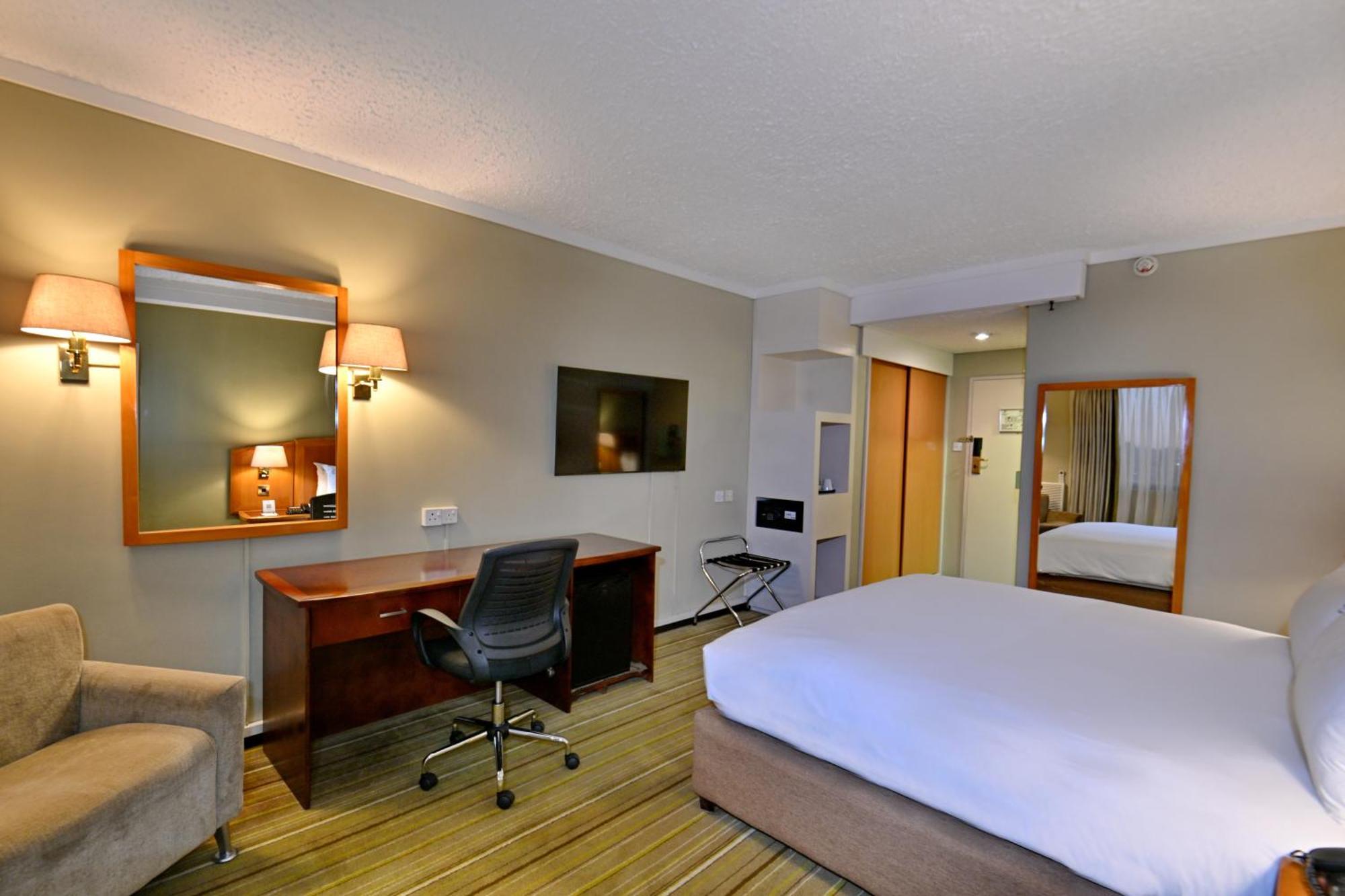 Holiday Inn - Harare By Ihg Esterno foto