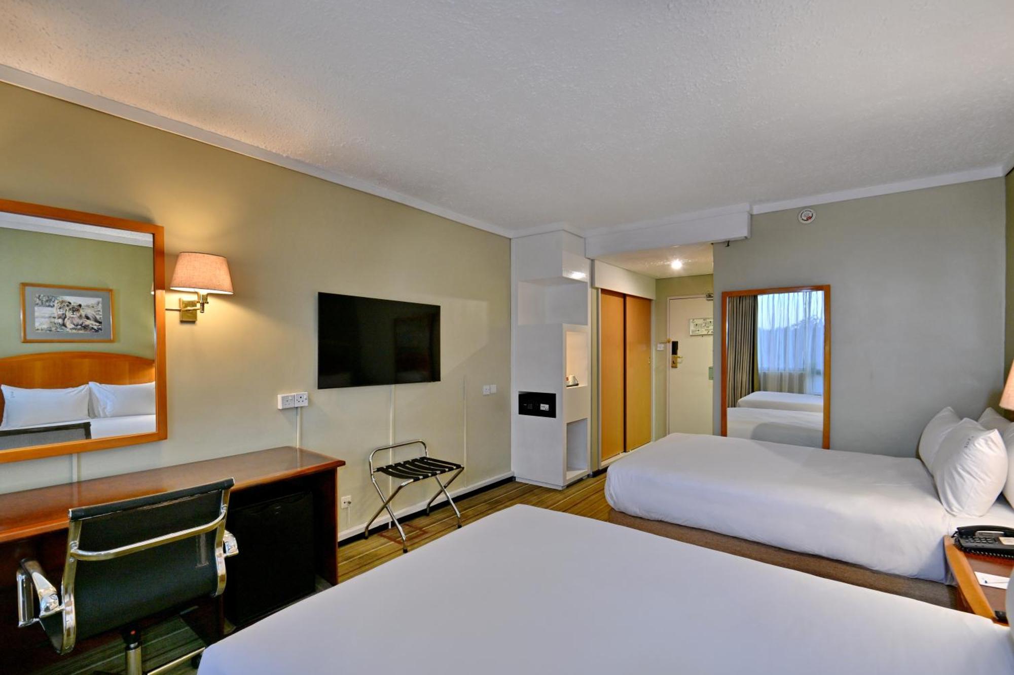 Holiday Inn - Harare By Ihg Esterno foto