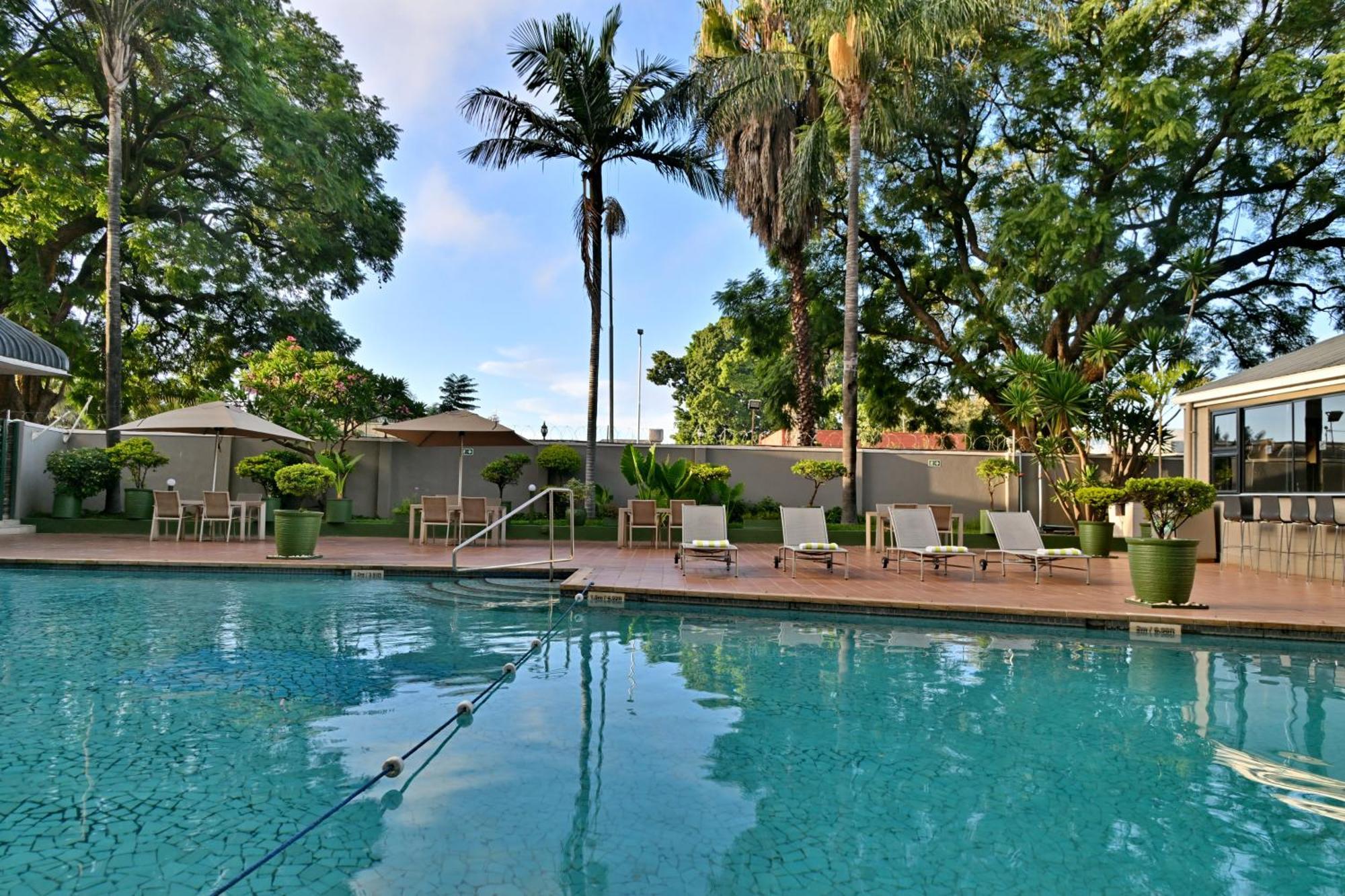 Holiday Inn - Harare By Ihg Esterno foto